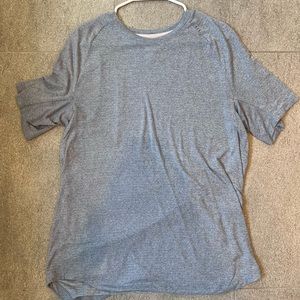 Lululemon men’s training shirt. XL